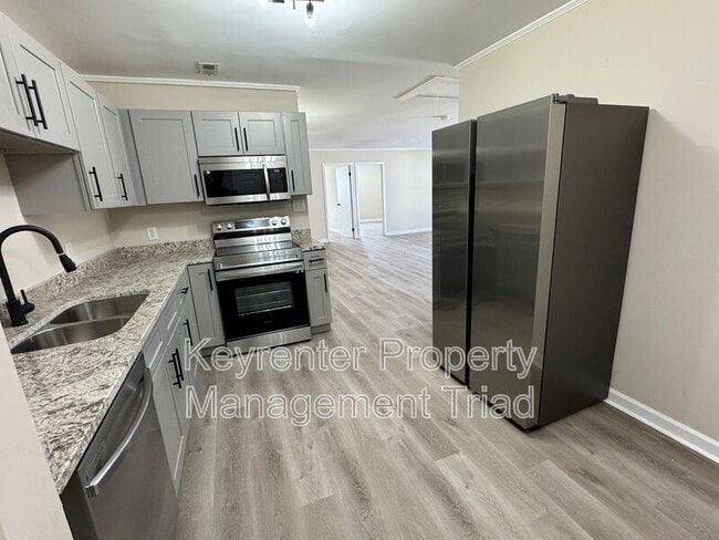 Photo - 1560 Old Thomasville Rd