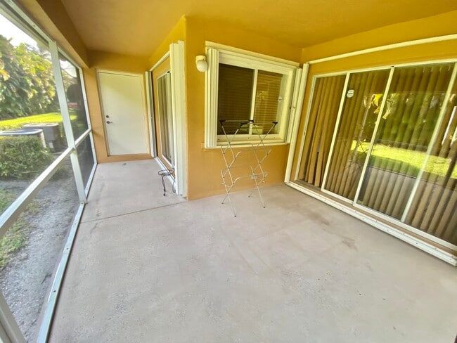 Photo - 6168 Eaton St