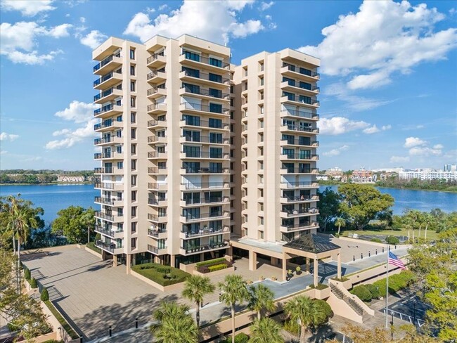 Building Photo - 7550 Hinson St Unit 15D Rental