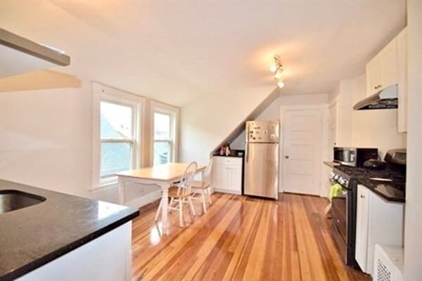 Photo - 67 Avon St Unit 3