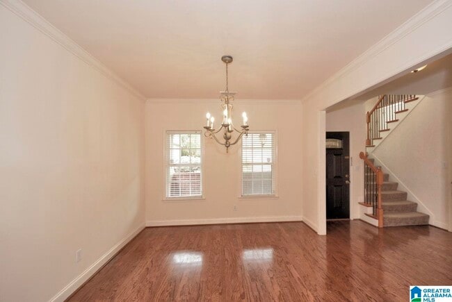 Photo - 107 Castlehill Dr