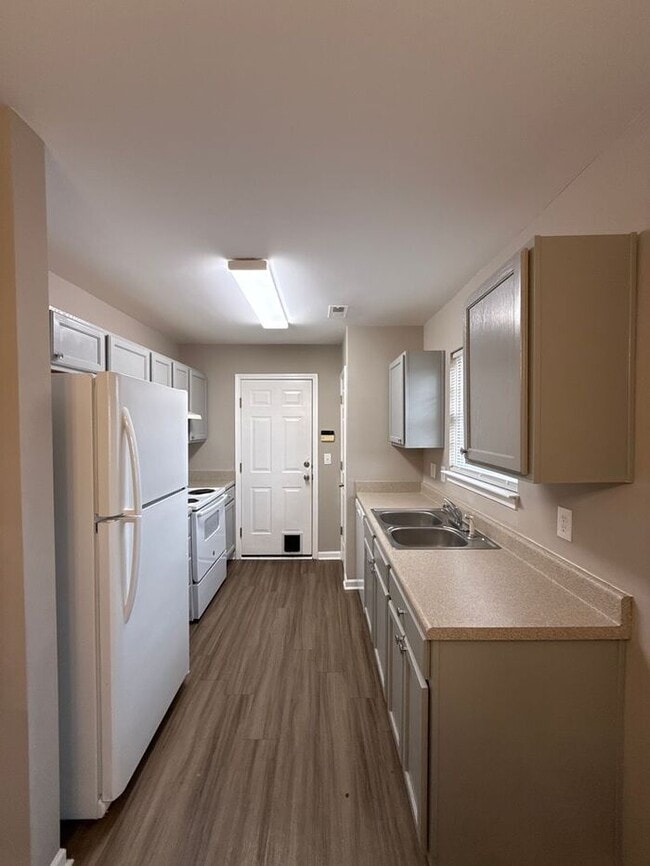 Photo - T.R. Lawing Realty Property