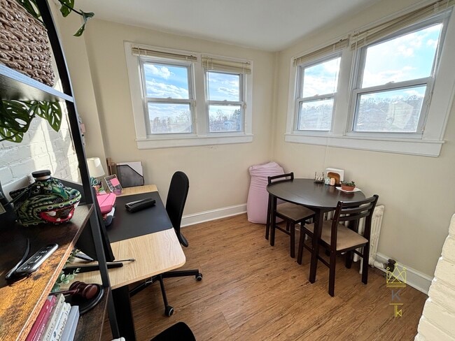 Photo - 1477 Beacon St Unit 65