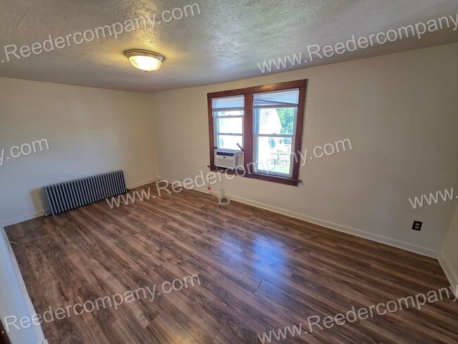 Photo - 3915 Catalpa St Unit 2R