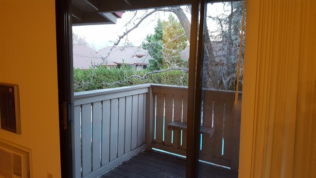 Photo - Location, Location! Easy Living in Walnut Creek near Heather Farms/John Muir Unit 46