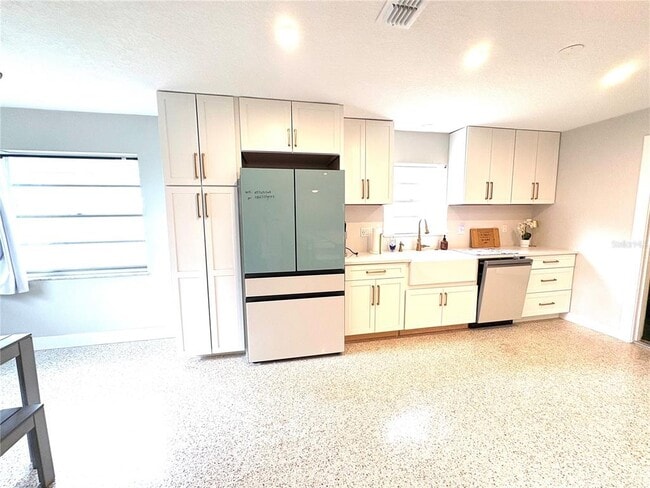Photo - 4704 Telfair Dr