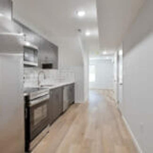 Photo - 645 Brooklyn St Unit A