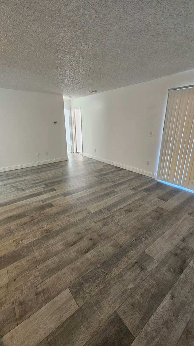 Photo - 468 Cherry Ln Unidad Upstairs