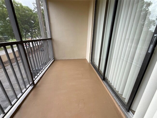 Photo - 9517 Fontainebleau Blvd Unit 601-404