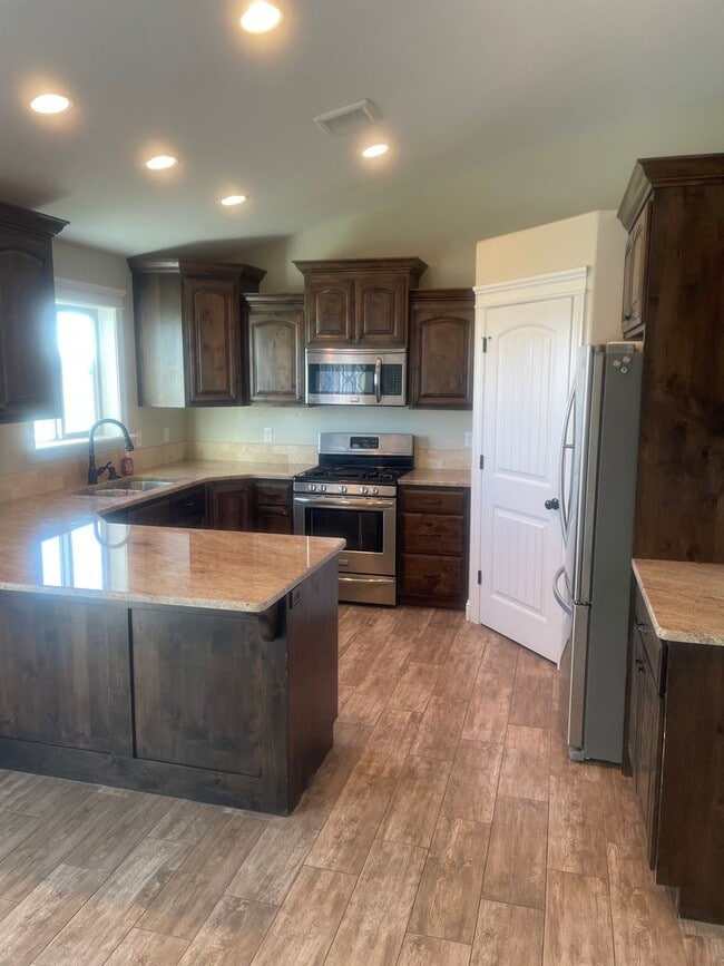 Photo - Beautiful Home for rent in Rigby