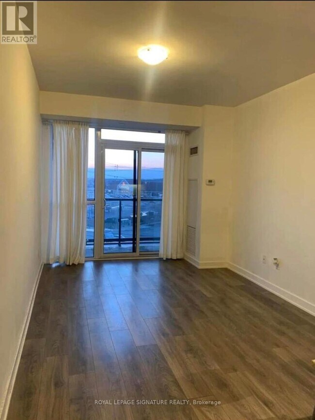 Photo - 4633 Glen Erin Dr Unité 511