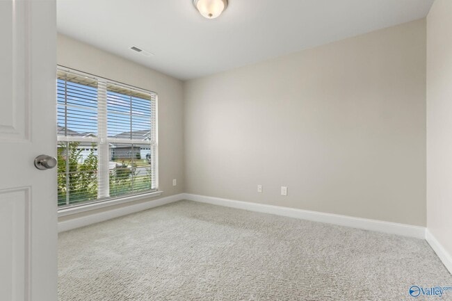 Photo - 122 Ardsley Dr