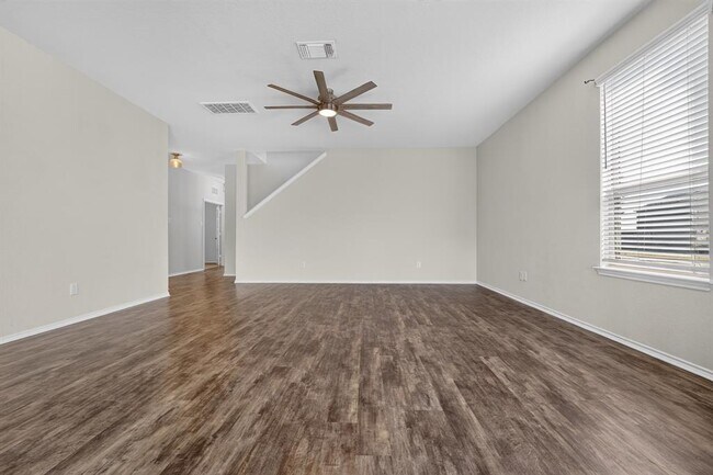 Photo - 612 Sonterra Blvd