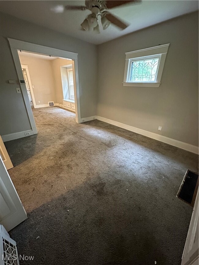 Photo - 2099 W 81st St Unidad Down