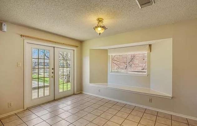 Photo - 7015 Jade Field