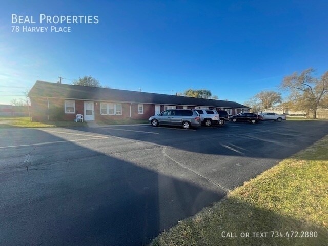 Photo - 78 Harvey Pl