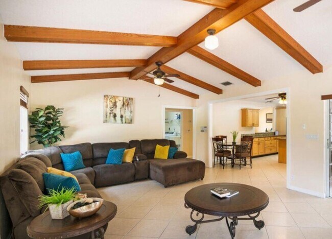 14870 Horseshoe Trce