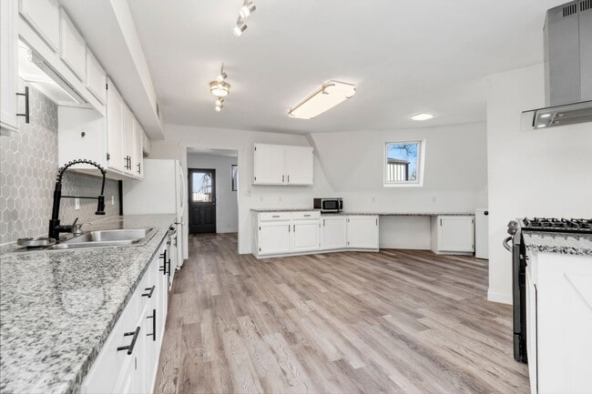 Photo - 8402 Dome Ct
