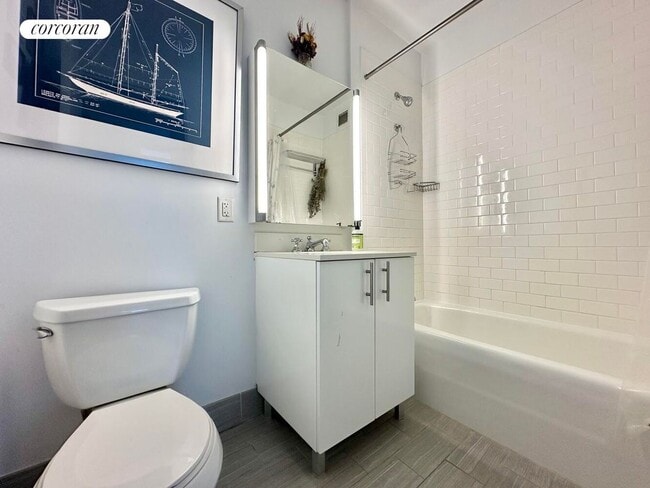 Photo - 46-10 Center Blvd