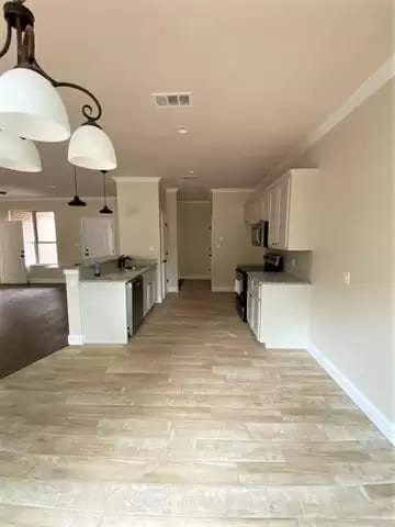 Photo - 532 W Ford St