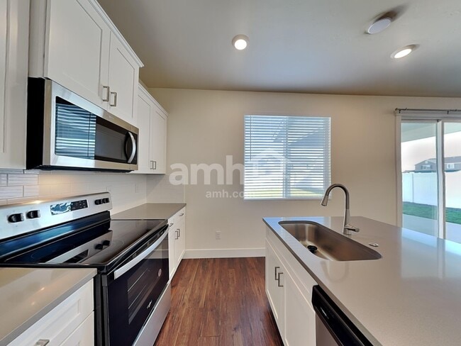 Photo - 706 S Retort Ave