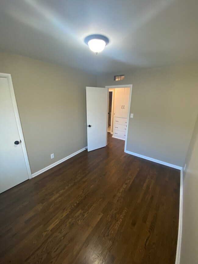 Photo - 6815 W 77th St