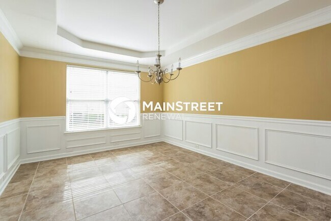 5 Bedroom Pet-Friendly Home in Atlanta, GA with Main Street Renewal