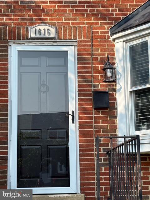 Photo - 1616 Thetford Rd