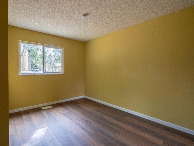 Photo - 26425 Lake Forest Dr