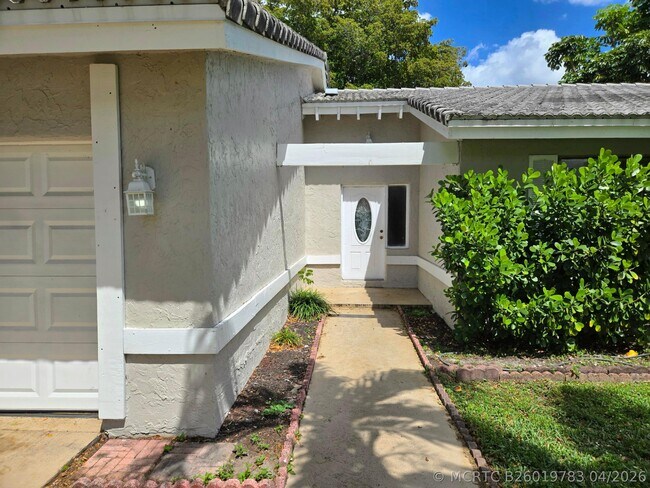 Photo - 3921 NW 114th Ave