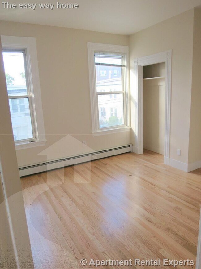 Photo - 90 Norfolk St Unit #4