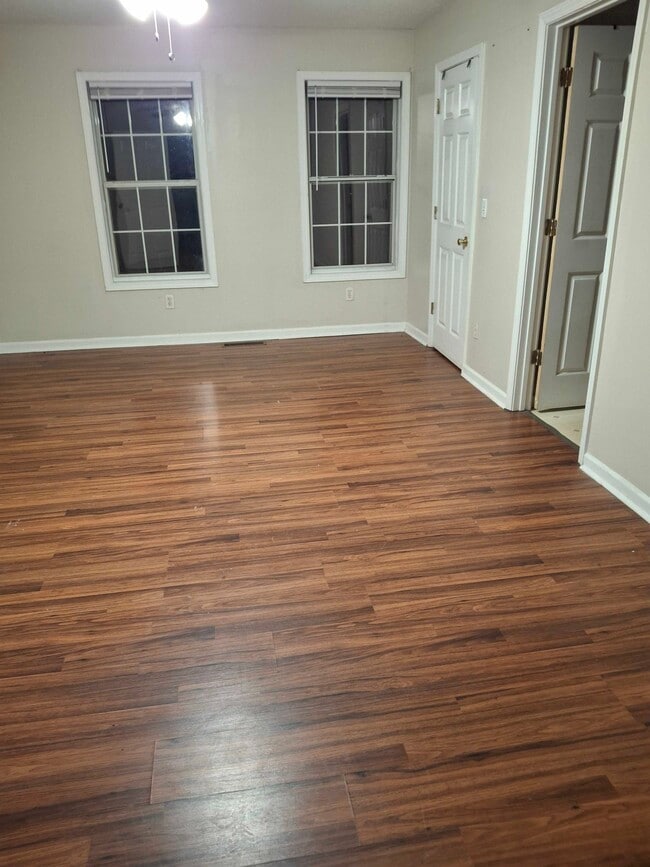 Photo - 80 Davis Mill Ct