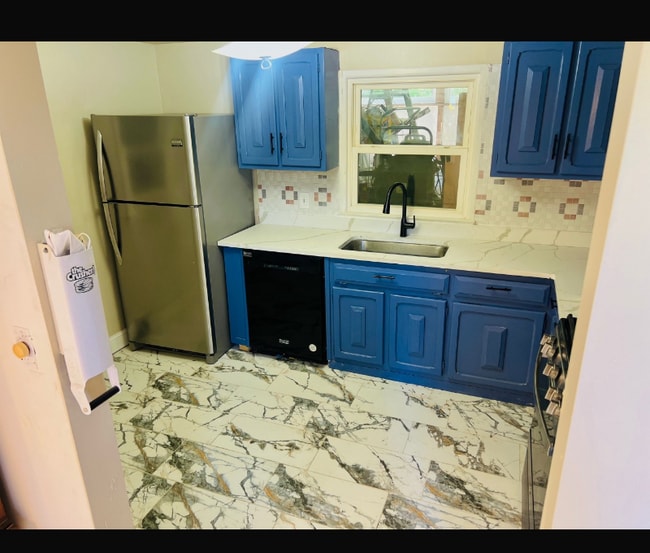 Photo - 15012 Cordell Ave