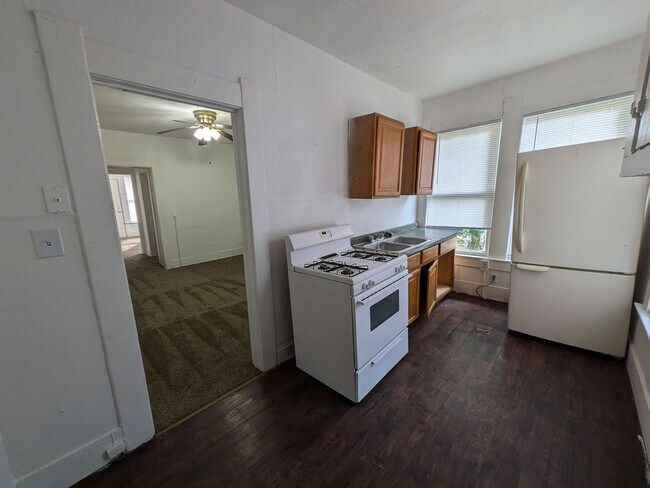 Photo - 2105 Cable Ave Unidad 2105 Cable Ave #1 (ABP) - RTR 12/16