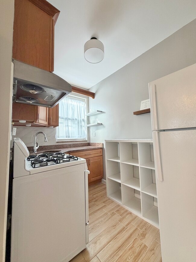 Photo - 7107 Narrows Ave Unit #2R