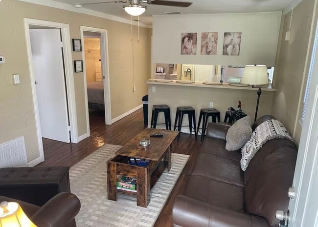 Photo - 2317 SW 2nd St