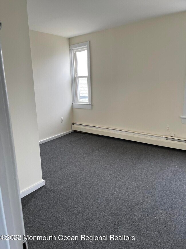 Photo - 43 Webb Ave Unit E