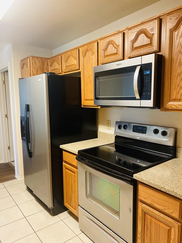 Photo - 2550 E River Rd (Tucson, AZ)
