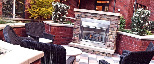 Photo - 2810 Selwyn Ave Unit 326