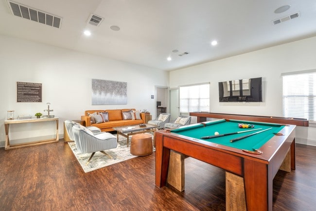 Photo - Olympus Willow Park