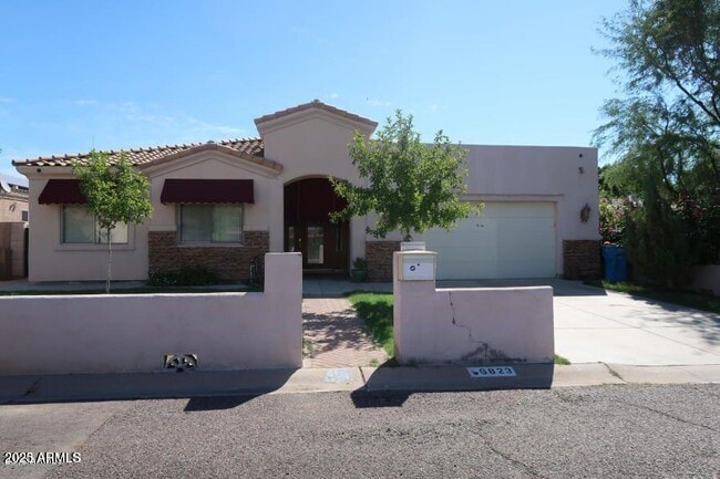 Building Photo - 6823 N 14th St Rental
