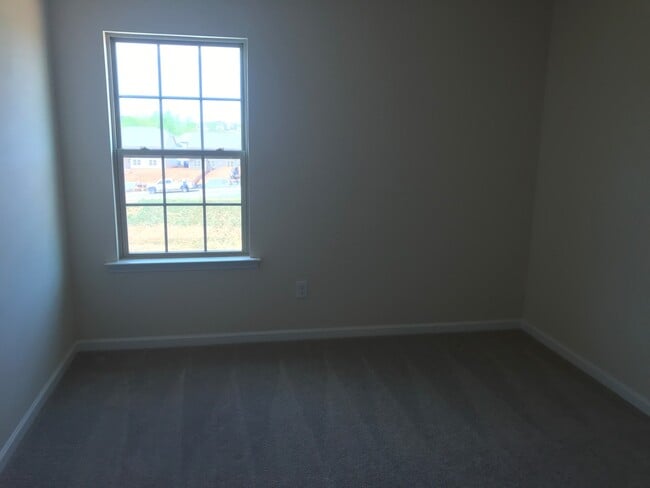 Photo - 1037 Bannister Rd