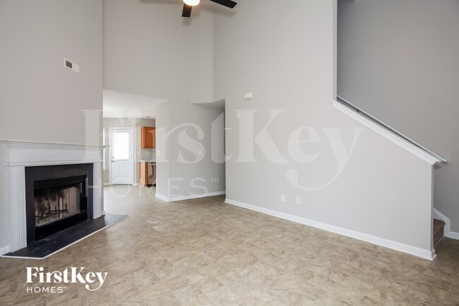 Photo - 7301 Hidden Creek Dr