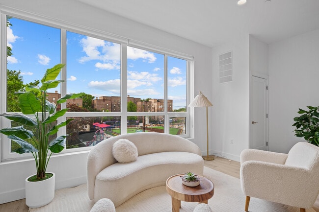 Photo - Baypark Bayonne