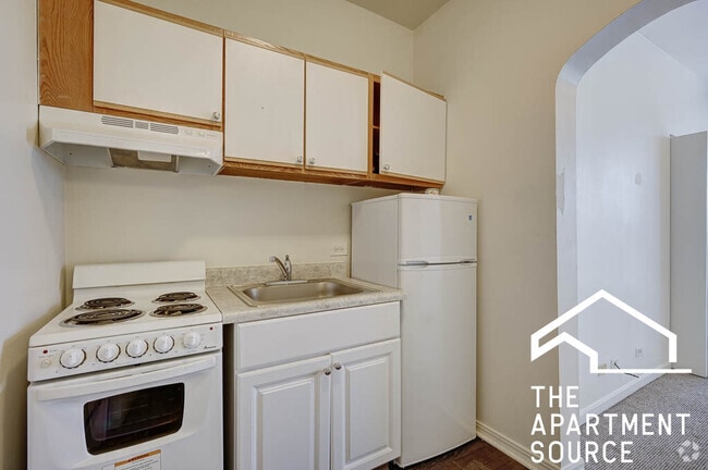 Building Photo - 3957 W Irving Park Rd Unit 306 Rental