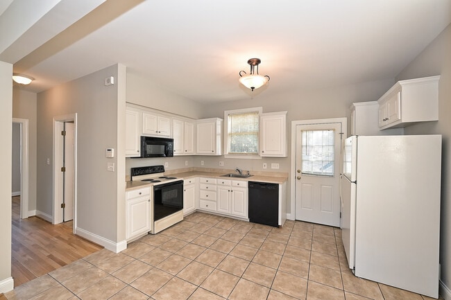 Photo - 1601 Wilmore Dr