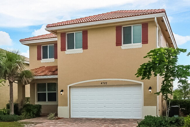 Photo - 4782 Foxtail Palm Ct