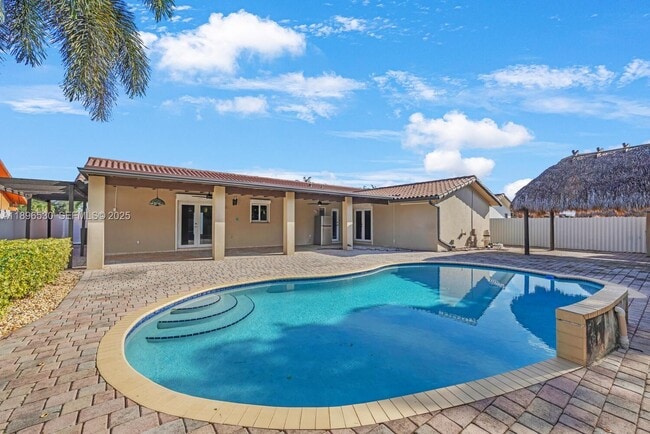 Photo - 14020 SW 38th St