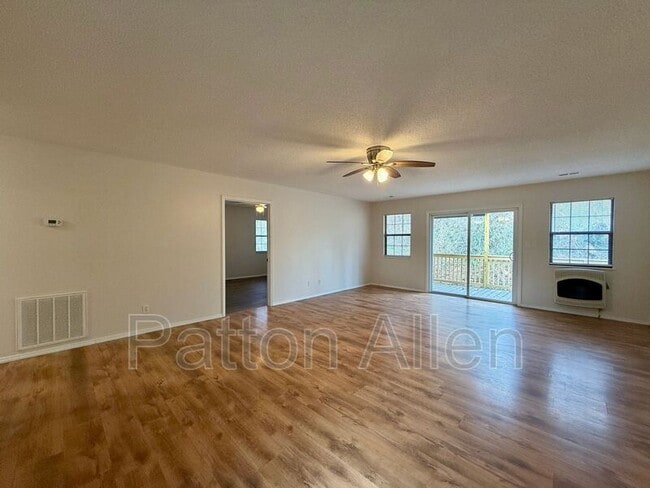 Photo - 131 Upper Grassy Branch Rd