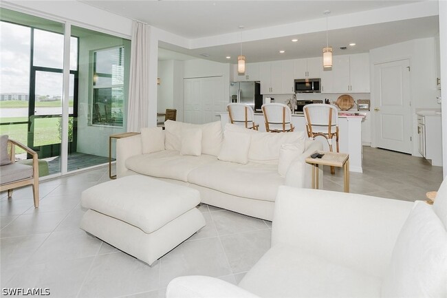 Building Photo - 5445 Double Eagle Cir Unit 3013